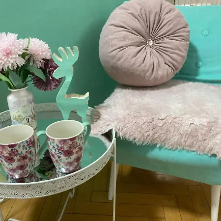 White House With Sauna