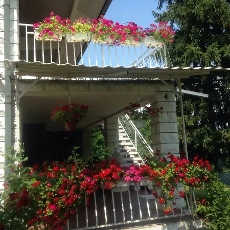 Daire White House With Sauna Novi Sad