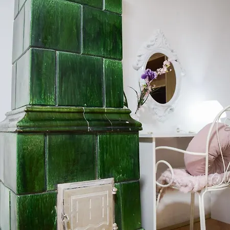 White House With Sauna *