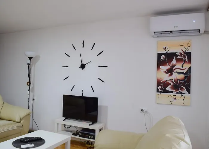 White House With Sauna Apartamento