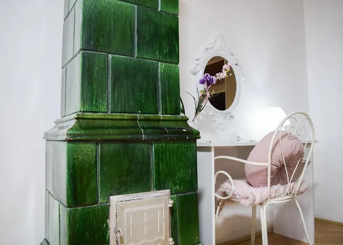 White House With Sauna *